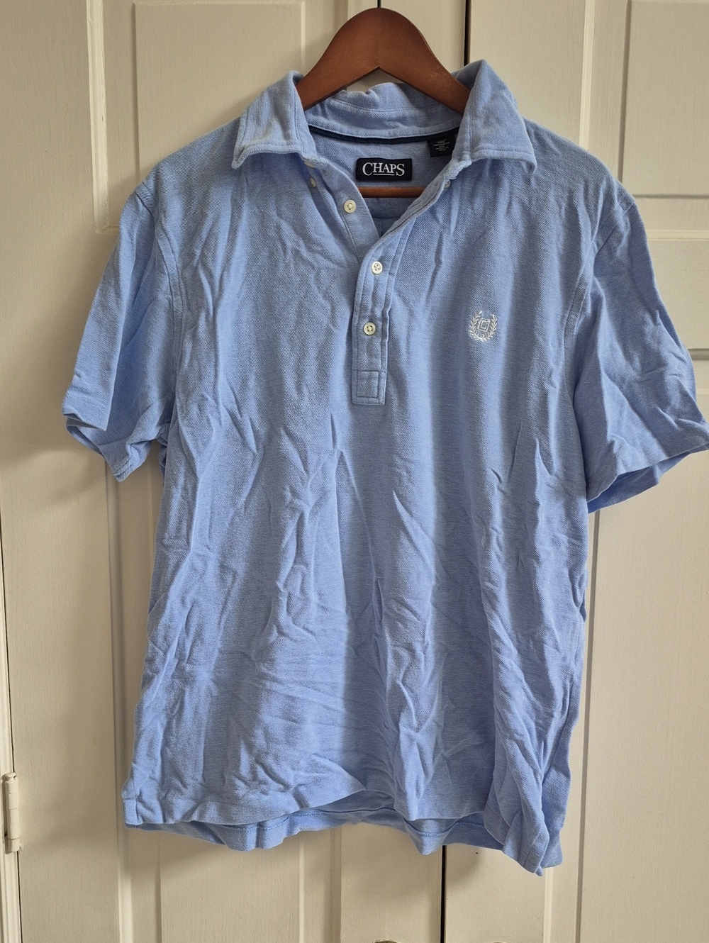Chaps Men’s Pale Blue Polo with Embroidered Crest